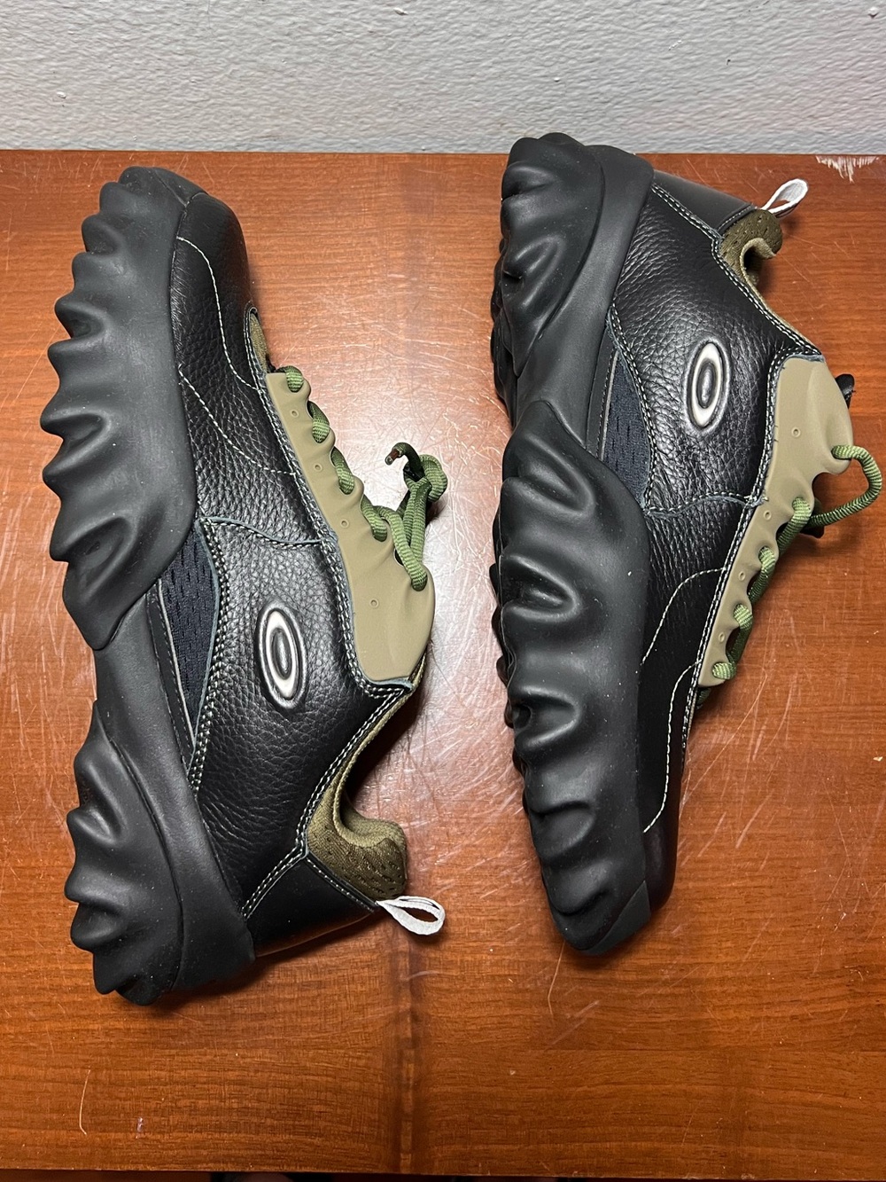 Brand new Brain Dead x Oakley Factory Team Full Grain Leather Chop Saw Size 10.5 - Picture 7 of 11
